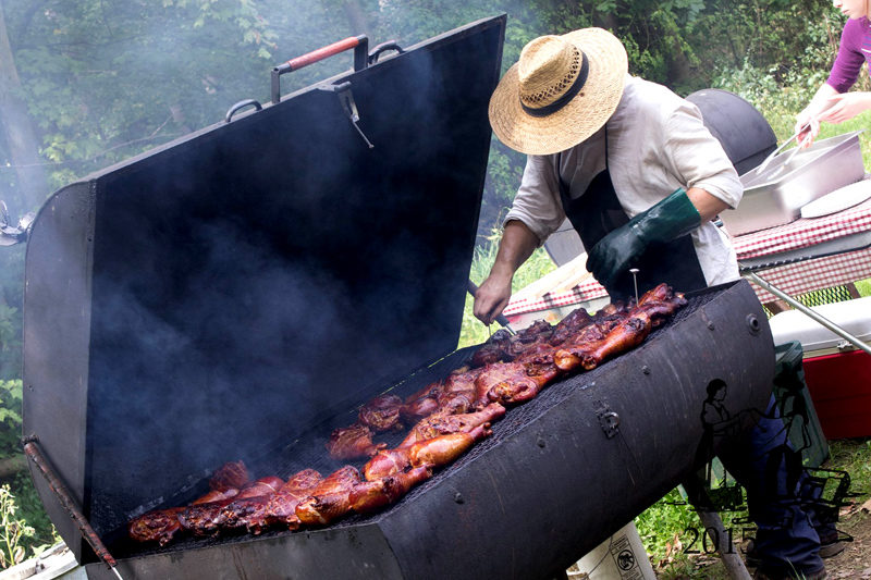 Experience Pioneer America at the Yankee Peddler Festival Akron Ohio Moms