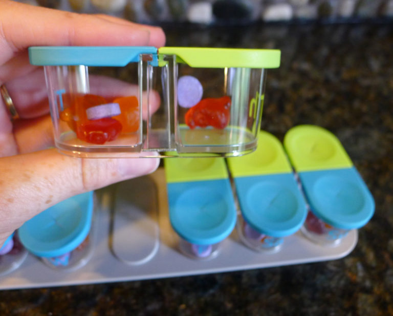 This Weekly Pill Organizer & App Helps Keep Your Health on Track