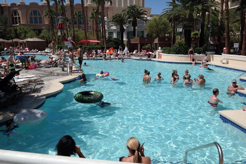 Mandalay Bay review: family fun in Las Vegas - Little Dove Blog