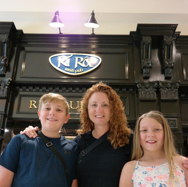 Ri Rahs Authentic #Irish Dining at Rí Rá Irish Pub in Las Vegas - Akron Ohio Moms