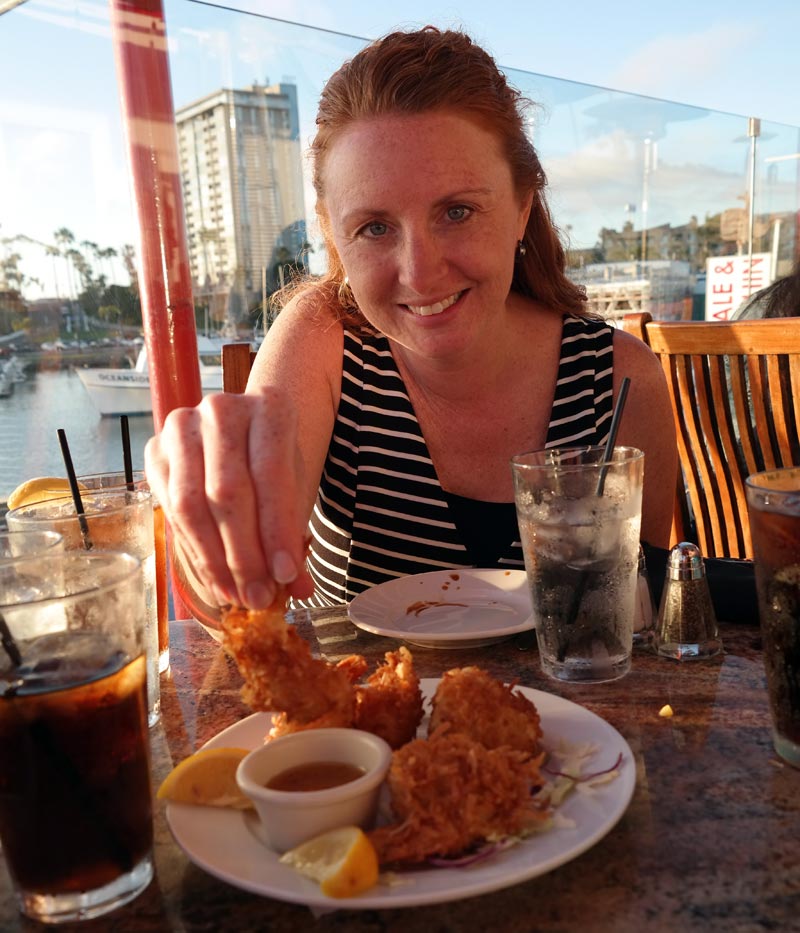 Choose Lighthouse Oyster Bar & Grill for Fresh Seafood and Spectacular Views at Oceanside