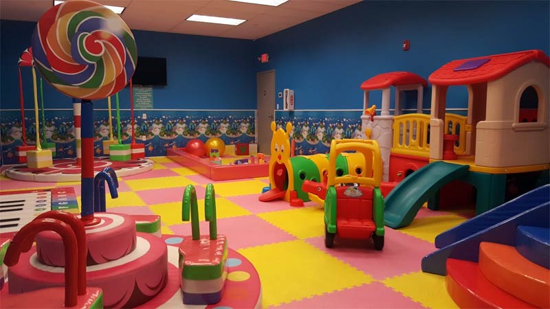 https://akronohiomoms.s3-accelerate.amazonaws.com/2018/06/Make-Believe-Family-Fun-Center-Parma-Ohio-Review-17.jpg