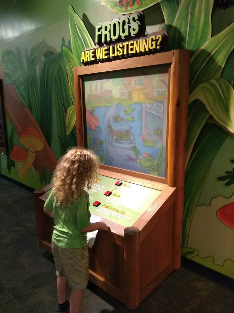 Over the Ohio River to Newport Aquarium! Akron Ohio Moms