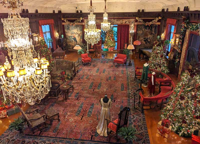 1.2 Million Christmas Lights, Santa & More at Stan Hywet's Deck the