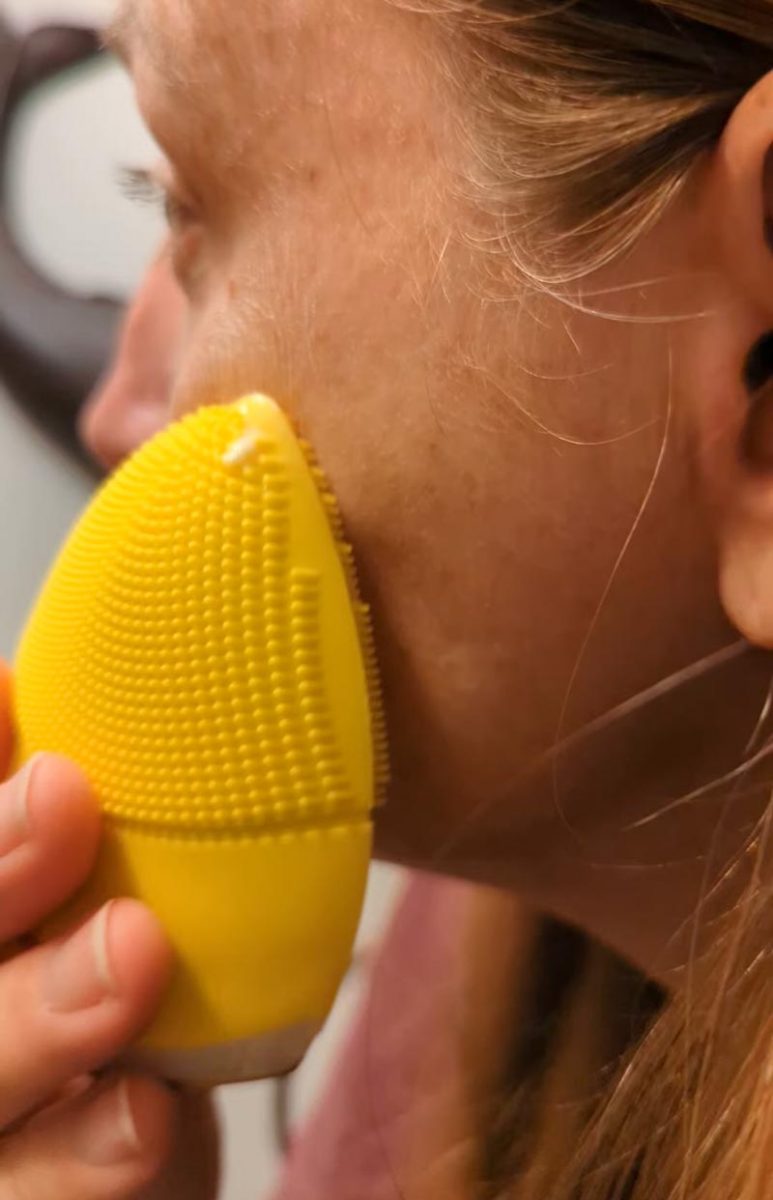 Enjoy the Benefits of a Facial at Home with ZOE Akron Ohio Moms