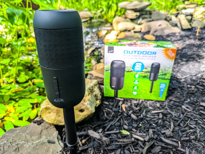 iliveoutdoor bluetooth speaker review