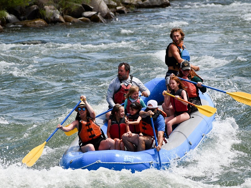 Why Fall is the Best Time for Families to Visit America’s National ...