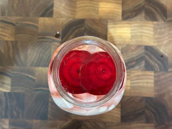 Copycat Aladdins Pink Pickled Turnips Recipe (10)