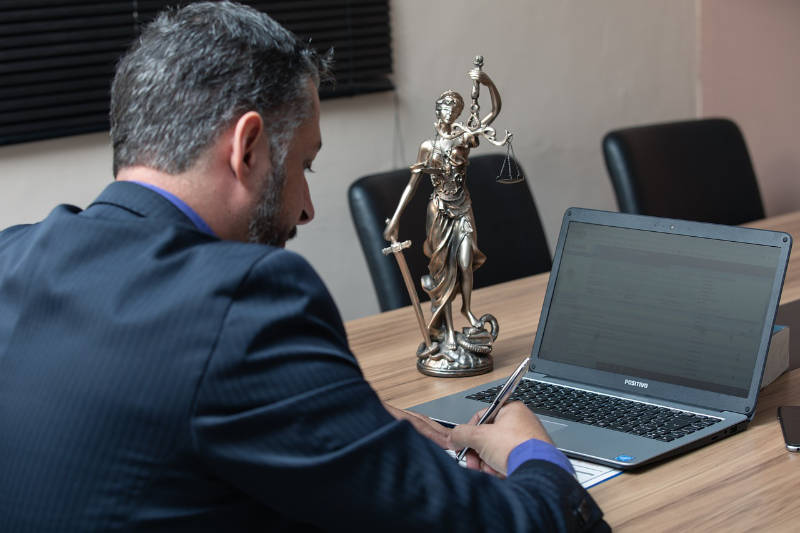 injury lawyer