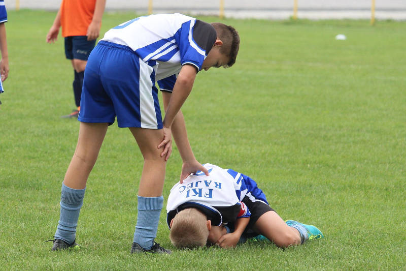 kids sports football injury