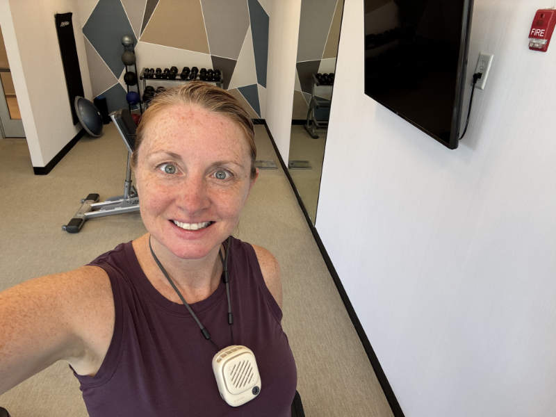 woman wearing Aecooly Magnetic Neck Fan at gym